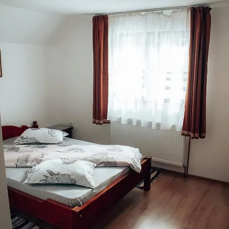 Casa Ianis Cabană Arieşeni
